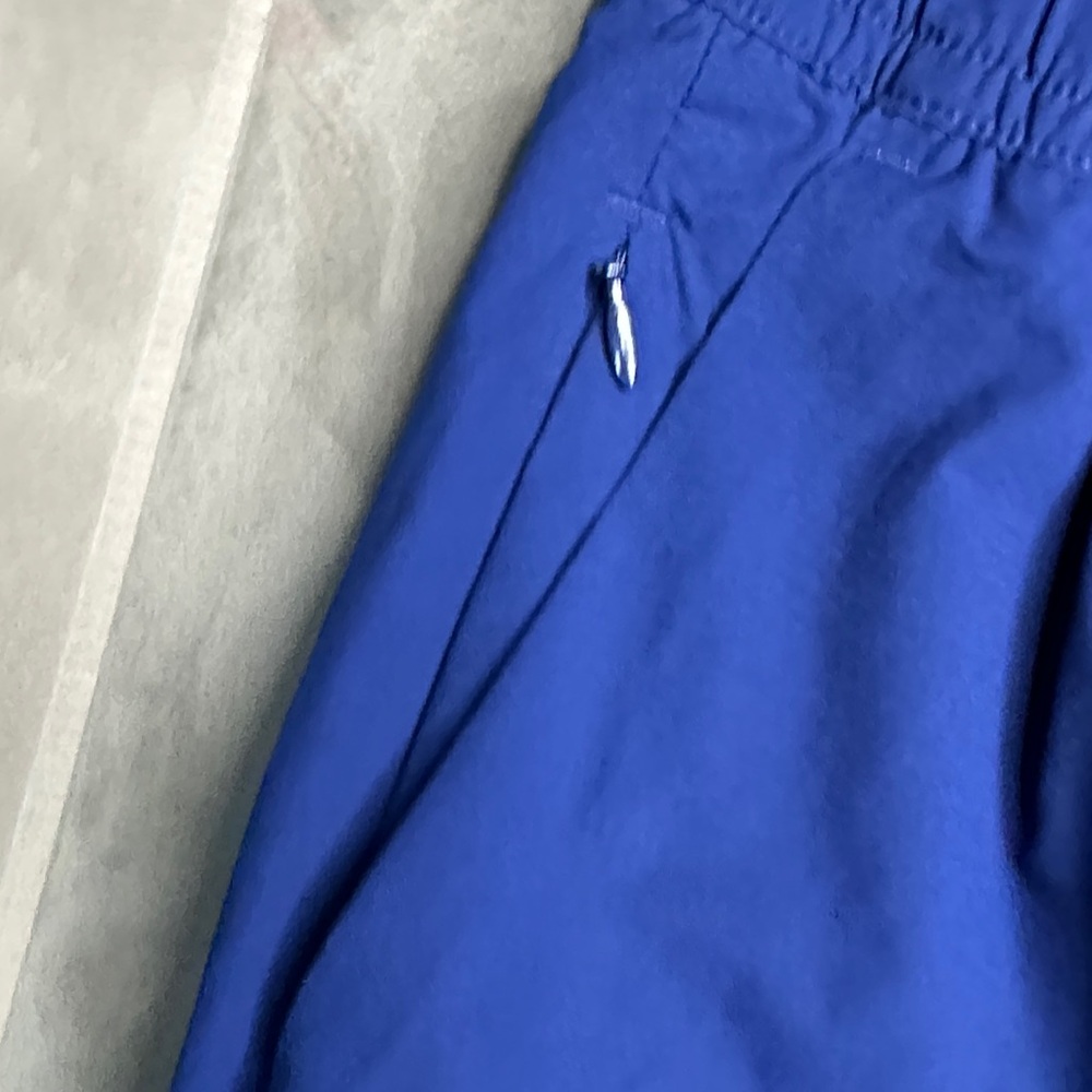Banana Republic Men's‎ Royal Blue Joggers - Picture 5 of 9